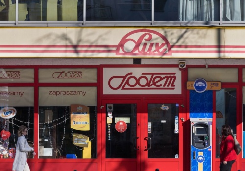 Kultowa sieć znika z mapy Polski. 