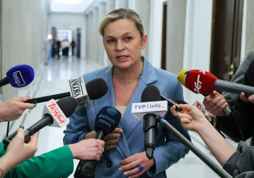 Duża zmiana w polskich szkołach? MEN reaguje na sondaż „Wprost”. „Ten postulat wybrzmiewa”