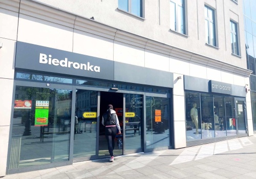 Biedronka oszalała. Wydłużone godziny otwarcia