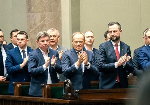 Ustawa o SAFE na szalkach prezydenckich interesów