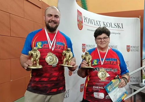 Armwrestling w Wielkopolsce i trzy trofea klubu Cesaroki Cieszyn
