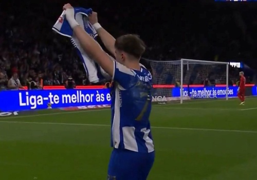 Głośno o tym, co zrobił Pietuszewski. Wzruszający gest Polaka