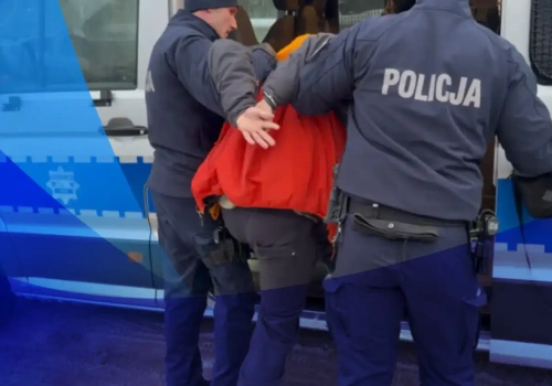 Zamiast obsługiwać klientów - okradała ich. Straty na ponad 1 mln zł