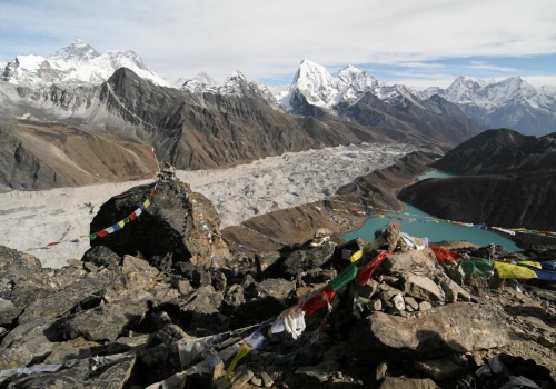Odbudowali skarb, a kojarzą ich tylko z górami. Miasta dawnych królów przetrwały kataklizm