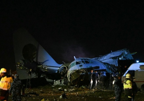 Samolot z transportem pieniędzy runął na drogę. Liczne ofiary w Boliwii