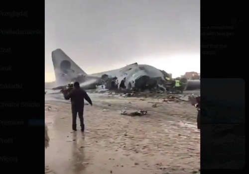 Samolot z pieniędzmi stanął w płomieniach. Nie żyje co najmniej 15 osób