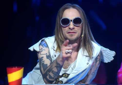 Wojciech Łuszczykiewicz nagle zniknął ze sceny. Czym się teraz zajmuje?