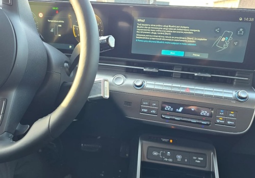 Oszczędna hybryda i „akuratny” bagażnik 466 l przemawiają do rozsądku. Przy cenie 129 tys. zł naprawdę można go rozważyć