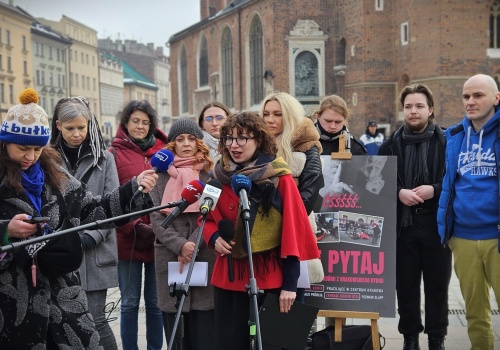 Gosek-Popiołek kontra Bracia Kamraci: posłanka apeluje do hoteli i sal o odwołanie wydarzenia w Krakowie. Organizatorzy nie ulegają.