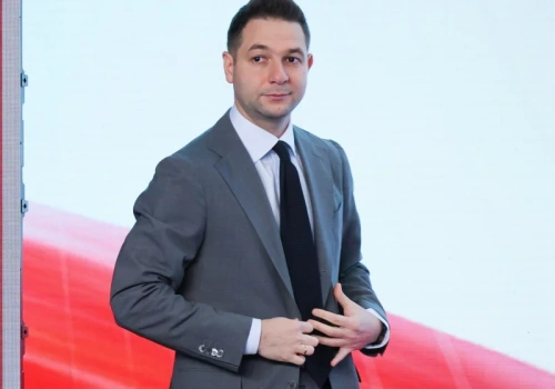 Nie tylko Morawiecki. Sprawa Jakiego przed komisją etyki PiS