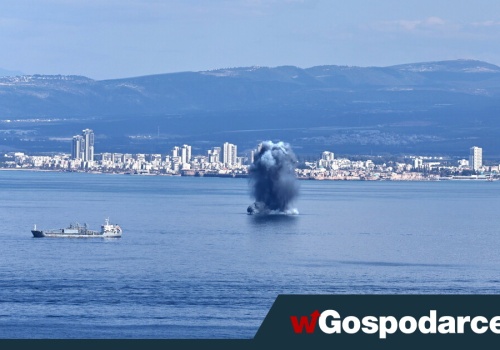 W górę ropa, w górę dolar, w górę złoto