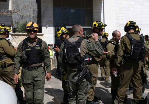 Nowa fala ataków Iranu: wybuchy m.in. w Rijadzie, Dosze i Abu Zabi – nalot na bazę USA w Kuwejcie