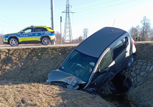 Wypadek w Łańcucie. Zderzenie dwóch pojazdów, pasażerowie w szpitalu