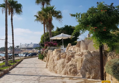 Polska ambasada na Cyprze z ważnym apelem do turystów. Chodzi o lotniska