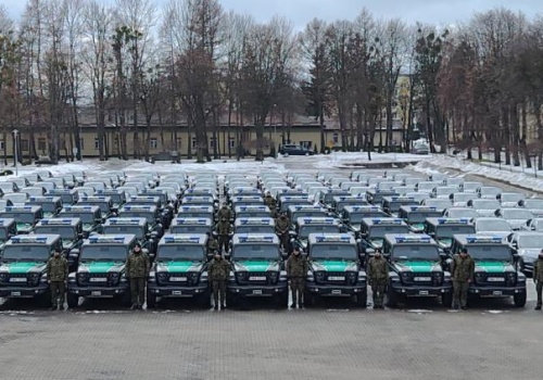 Jeepy, Cupry i Skody ruszają na granice. Straż Graniczna odebrała flotę wartą 31 milionów złotych