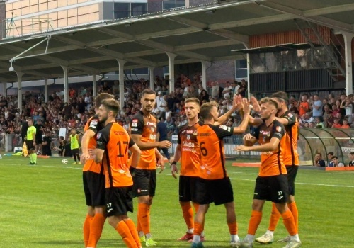 KSZO 1929 lepszy w hicie kolejki. Pomarańczowo-czarni znów pokonali Wiślan Skawina