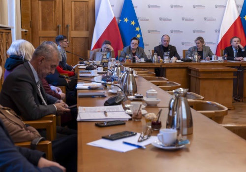 Płace nauczycieli powinny wzrosnąć jeszcze w tym roku. Związkowcy wysoko zawiesili poprzeczkę