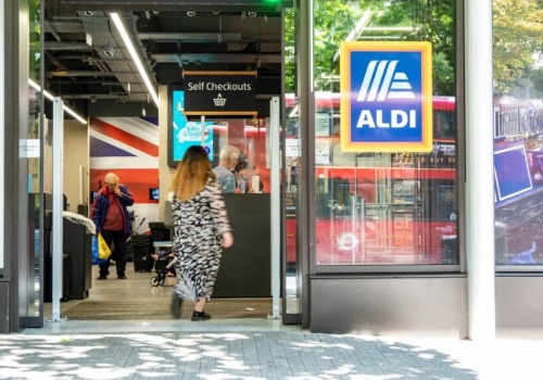 Pracownicy supermarketów Aldi dostaną dwie podwyżki w tym roku