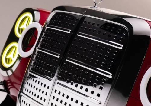 Słynny projektant Mercedesa zaprezentował unikatowy koncept. To hołd dla pewnej „Czerwonej Świni”