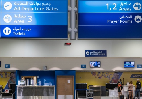 MSZ ostrzega przed podróżami na Bliski Wschód. Podaje ważne numery