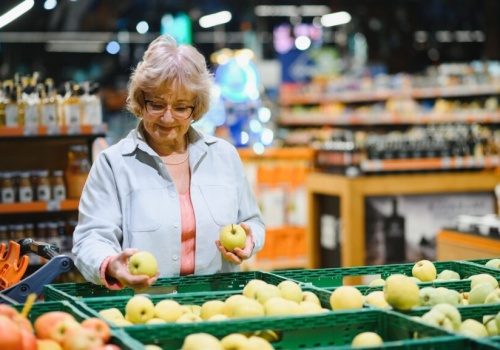 Chemiczny koktajl na talerzach – w owocach wykryto pestycydy