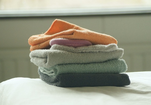 Dostałeś od pracodawcy ręcznik? Skarbówka: płacisz podatek