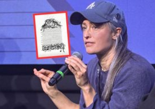 Komentuje atak na Iran. 