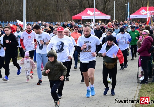 Po raz dwunasty w Świdnicy pobiegli „Tropem Wilczym”