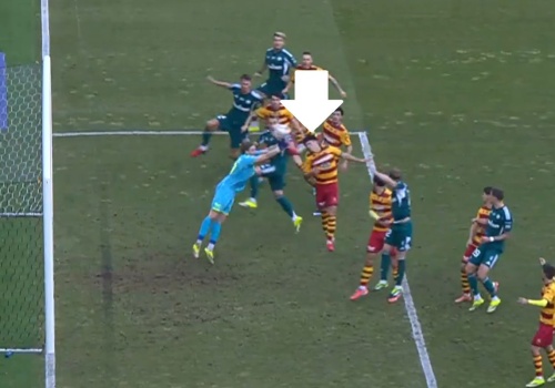 Kuriozalne sceny w hicie PKO Ekstraklasy. Jagiellonia obdarowała Legię