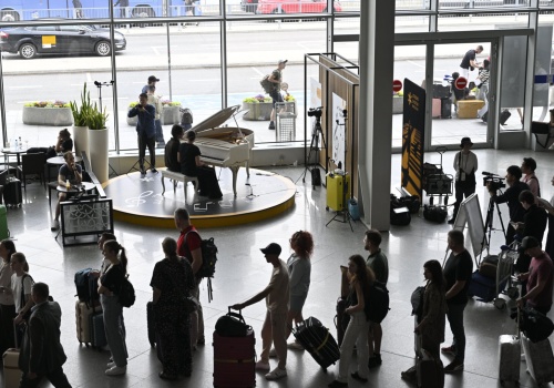 Utknąłeś na Bliskim Wschodzie? MSZ uruchamia specjalną infolinię dla Polaków!