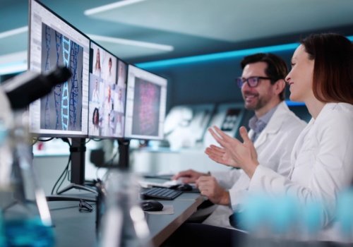 O genetyce na HCC: prawo nie nadąża za nauką. Czas na systemowe zmiany w Polsce