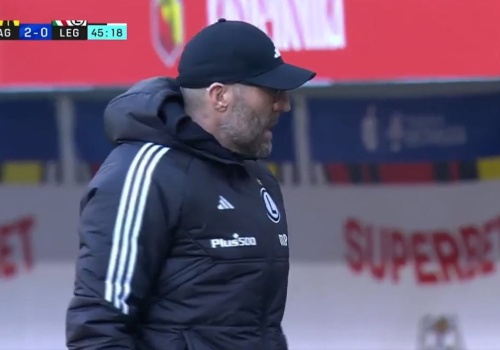Papszun mógł się lekko uśmiechnąć. Oto co zrobił, gdy Legia przegrywała 0:2