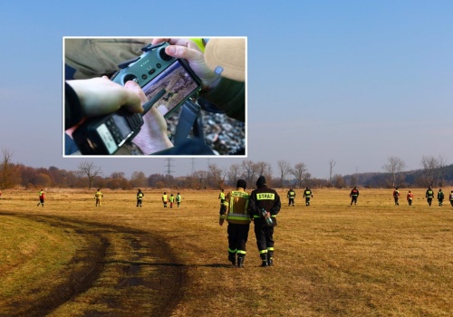 Kilkudziesięciu strażaków i żołnierzy przeczesywało łąki nad Bystrzycą. Szukano rozbitego samolotu