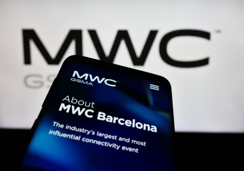 Samochody, roboty i… przezroczyste smartfony? Tegoroczne MWC może zaskoczyć