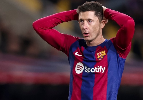 Hiszpanie donoszą. Robert Lewandowski mimo złamania jest gotowy na spore poświęcenie!