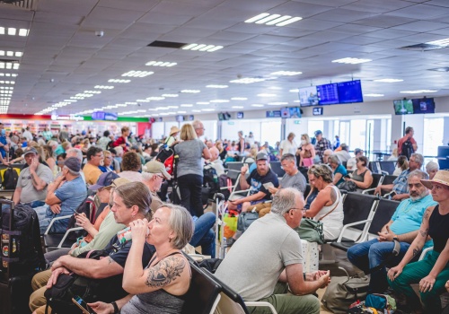 Wielka Brytania sprowadzi 76 tys. obywateli uwięzionych na Bliskim Wschodzie. A Polska? „Nie wyślemy samolotów”