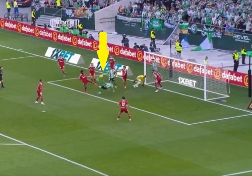 Co za gol. Jak z gry komputerowej