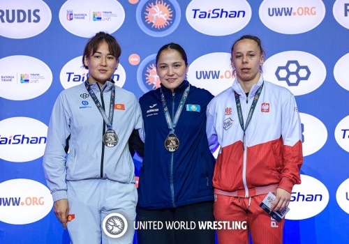 Zapasy: Brązowe medale Chołuj i Kościółka na turnieju rankingowym w Tiranie!