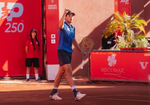 Włoch najlepszy na chilijskiej mączce. To jego piąty tytuł