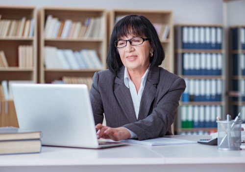 Jak wypełnić sprawozdanie o terminach zapłaty w transakcjach handlowych