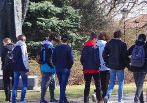 Przyłapała 13-letniego syna na 