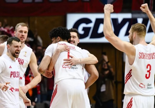 Polska niepokonana! Znakomity mecz Biało-czerwonych w walce o mundial