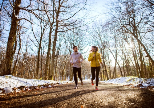 Elastyczna elektronika na nadgarstku. Naukowcy z UW spełniają marzenia biegaczy