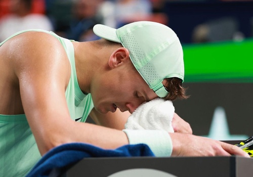 Czołowy tenisista świata utknął w Katarze. Jego mama: Wszystko jeszcze brutalniejsze