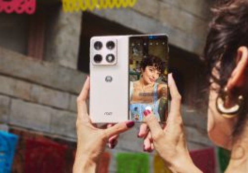 Nigdy nie byli królami aparatów. Motorola razr fold ma to zmienić