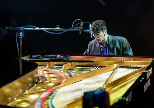 Polscy pianiści jazzowi – poznajcie najważniejsze nazwiska