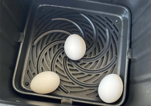 Czy w airfryerze można ugotować jajko? Sprawdziłam, jak smakują tak przyrządzone