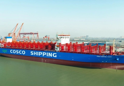 Cosco wycofuje się z Zatoki Perskiej