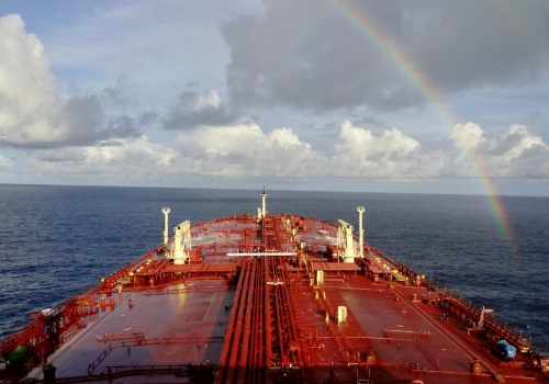 Zamknięcie Cieśniny Ormuz. Czy czeka nas szok na stacjach paliw?