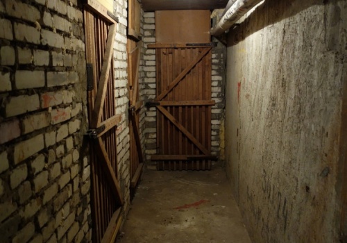 Tych rzeczy nie wolno trzymać w piwnicy. Nawet 5000 zł mandatu